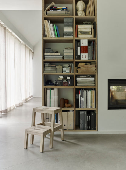 Dania Step Ladder