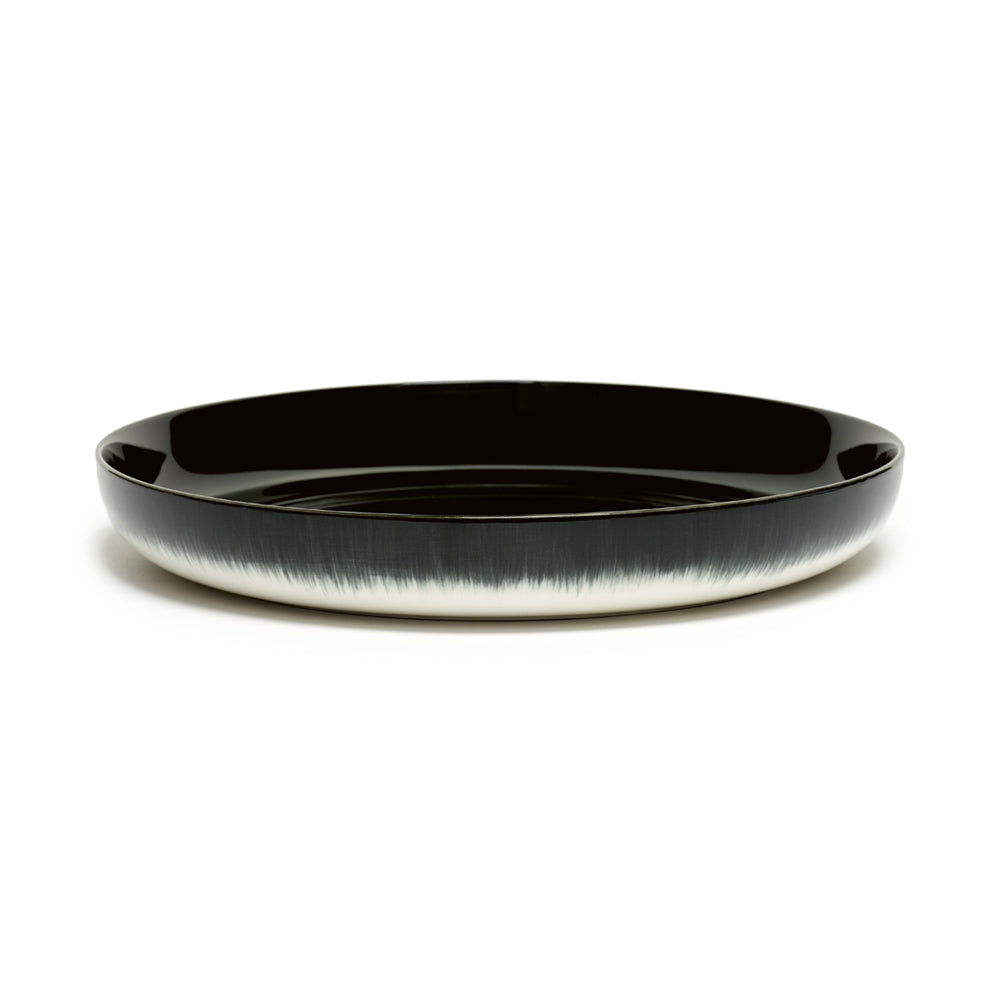 De Set of 4 High Plates Variation B - Off White &amp; Black, 10.63"W