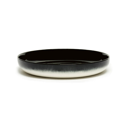 De Set of 4 High Plates Variation B - Off White &amp; Black, 9.45"W