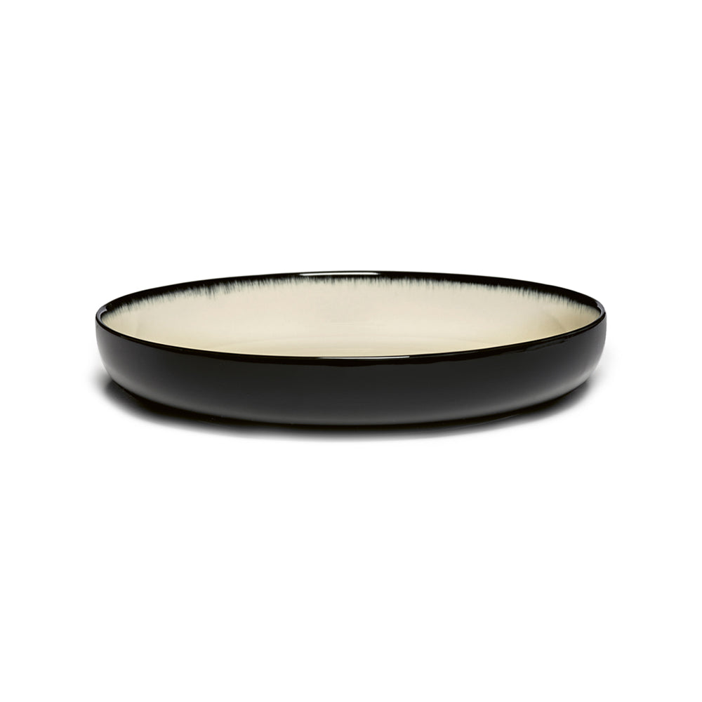De Set of 4 High Plates Variation D - Off White &amp; Black, 9.45"W