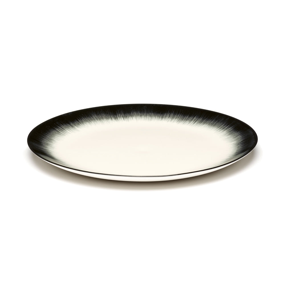 De Set of 4 Plates Variation 4 - Off White &amp; Black, 11.02"W
