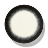 Dé Dinner Plates Variation 5 - Set of 4, Off White and Black