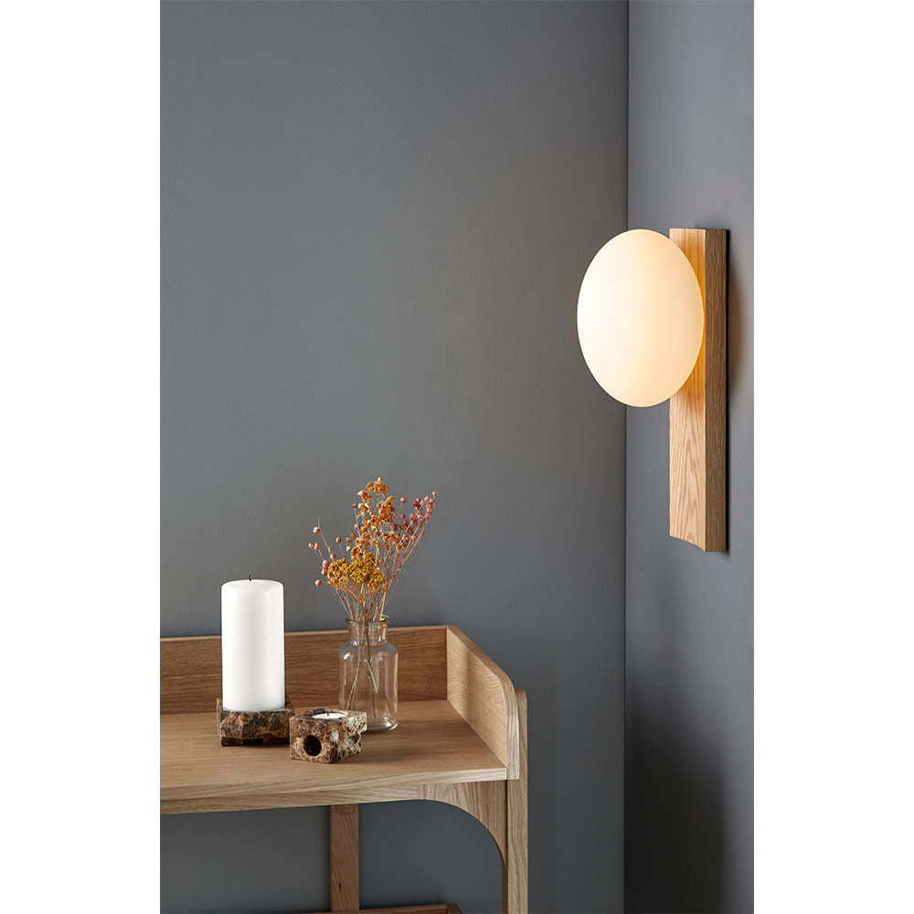 Dew Wall Lamp - White Pigmented Oak