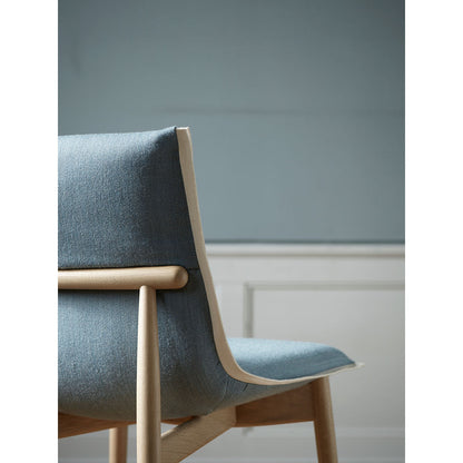 E004 Embrace Dining Chair - Mood 03103, Oak White Oil