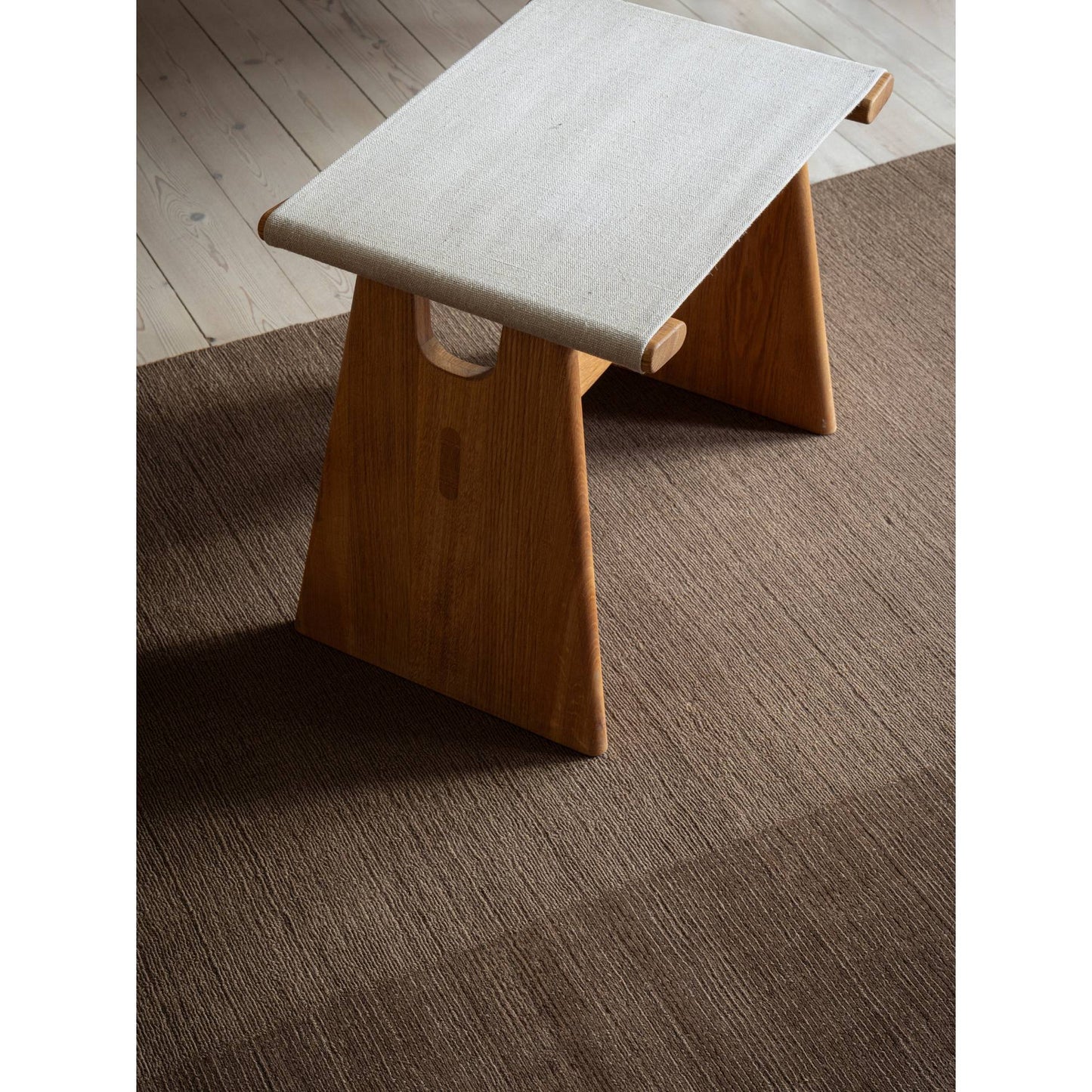 Echo Yano Rug - Olive Brown