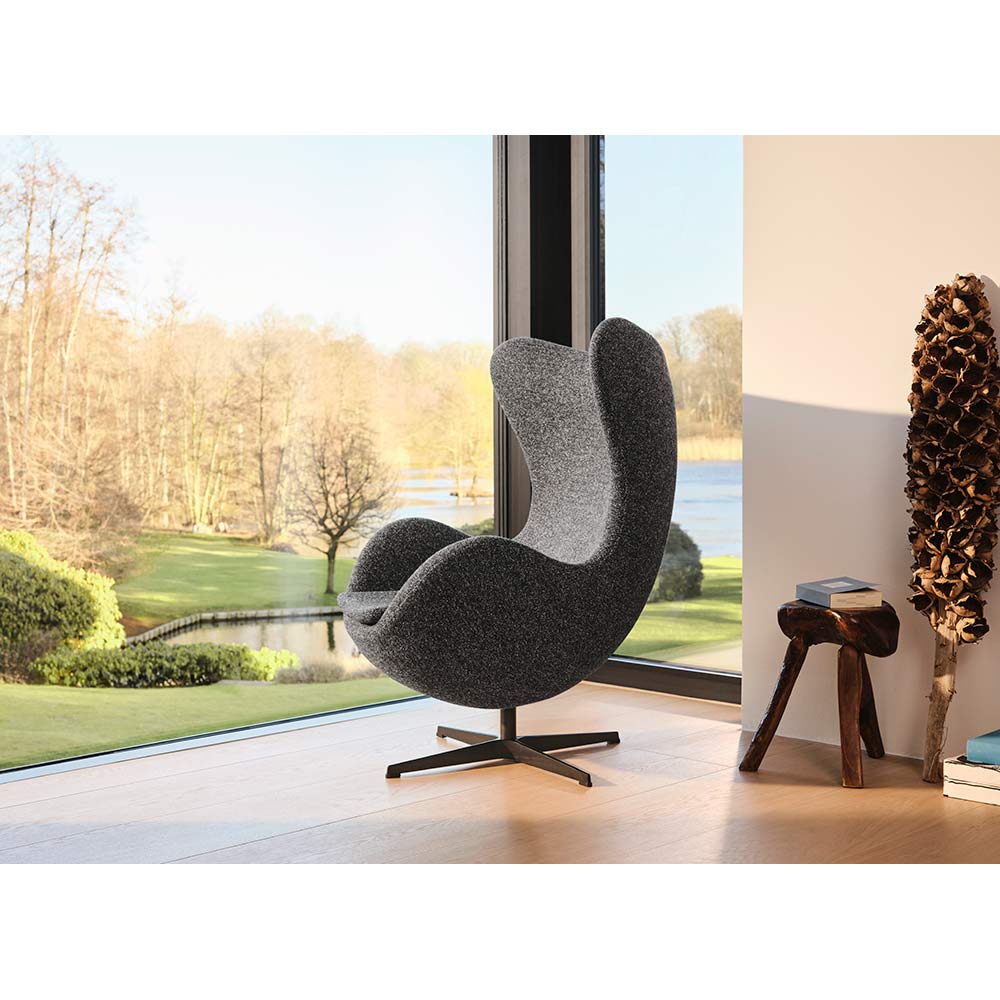 Egg Lounge Chair