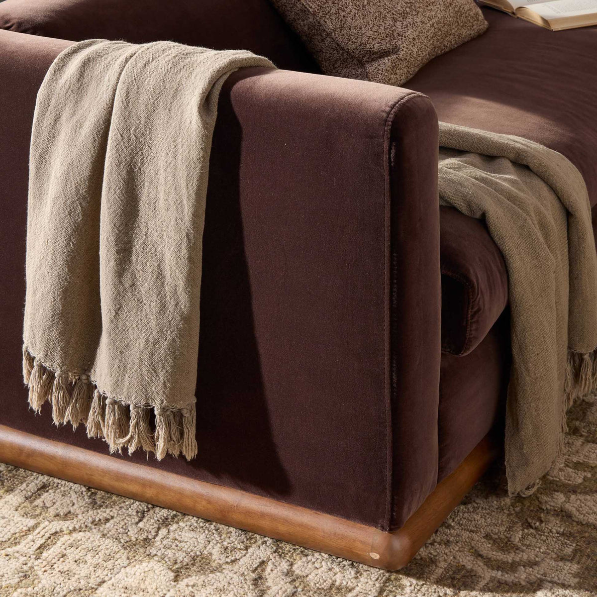 Elizabeth Sofa - Surrey Cocoa