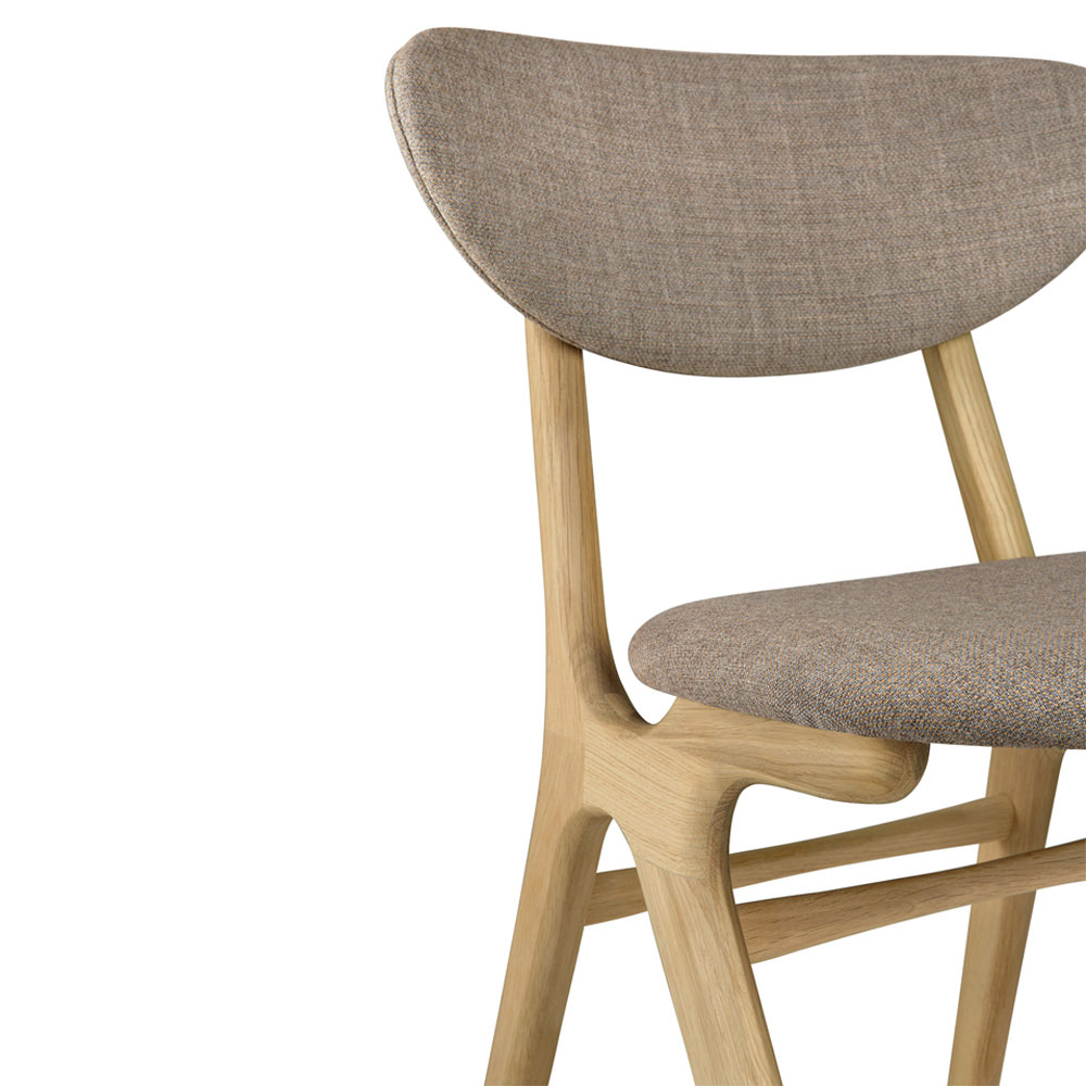 Eye Dining Chair - Warm Grey fabric, Oak
