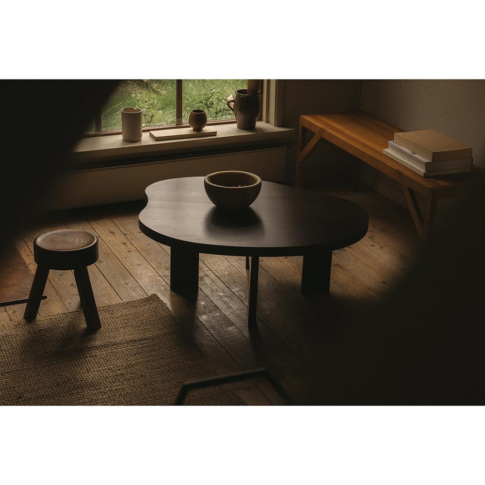 Farmhouse Coffee Table - Pond, Dark Oak