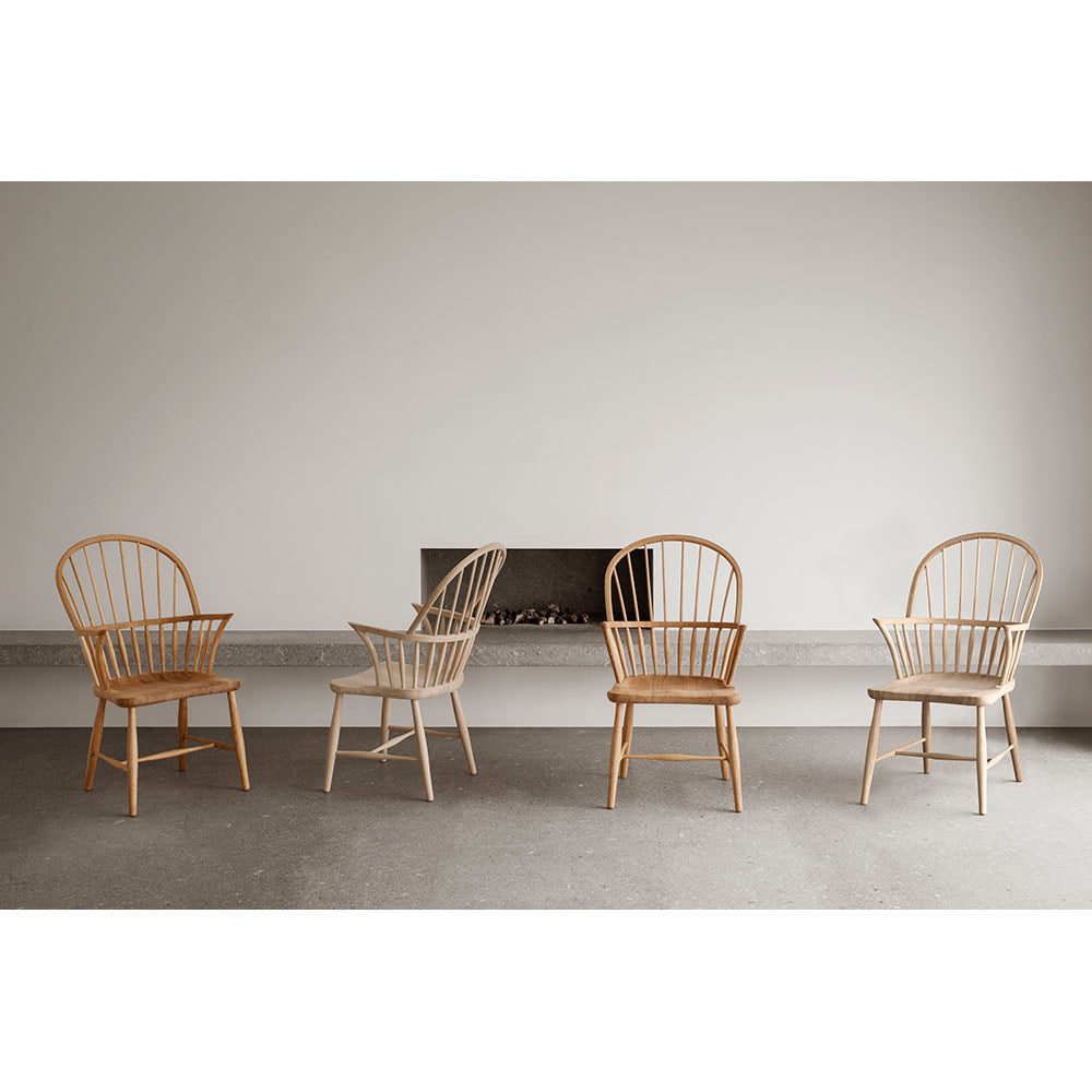 FH38 Windsor Dining Chair - Oak Soap