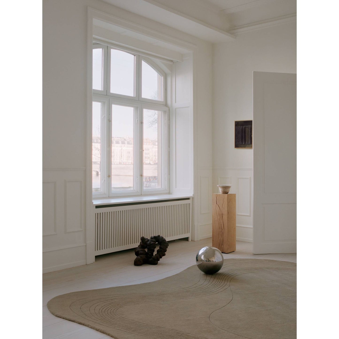Fluid Arc Rug - Olive