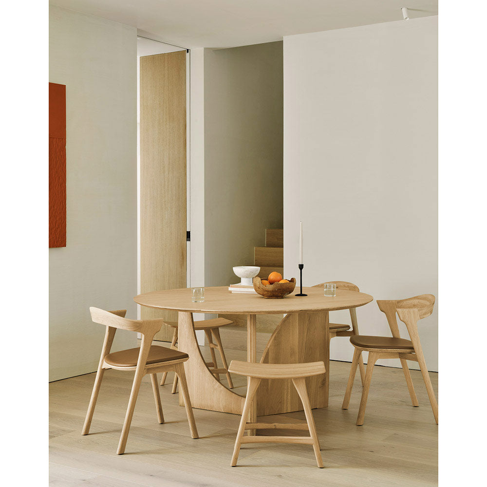 Geometric Round Dining Table - Oak