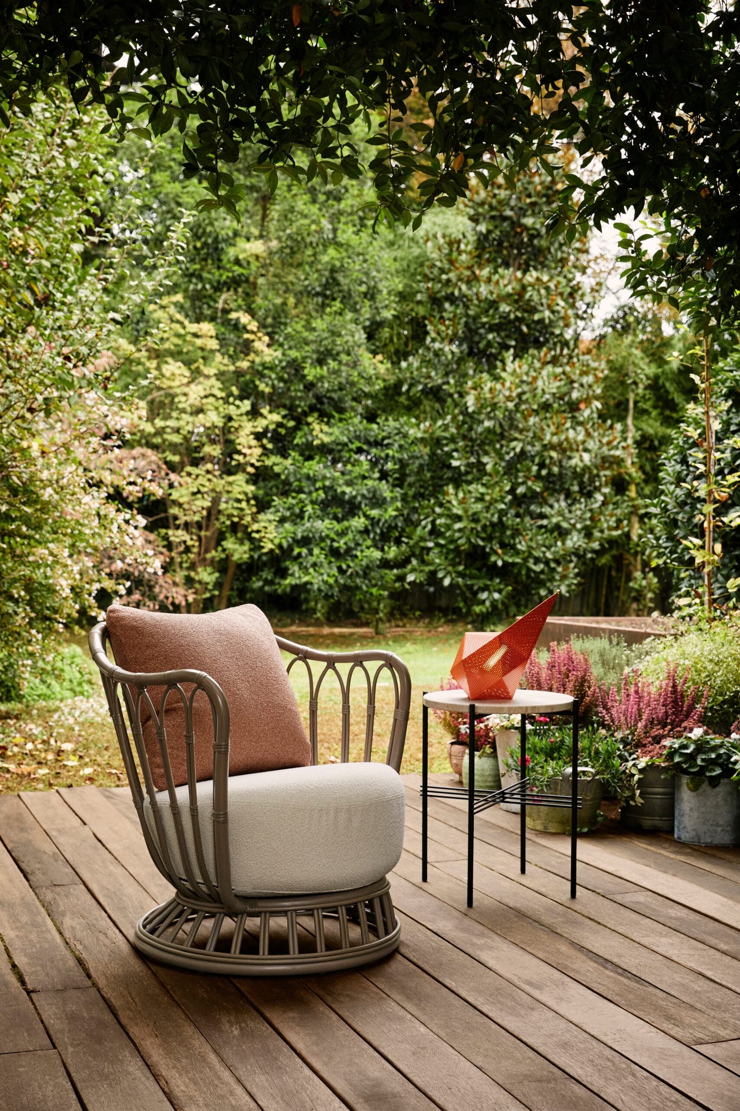Grace Outdoor Lounge Chair