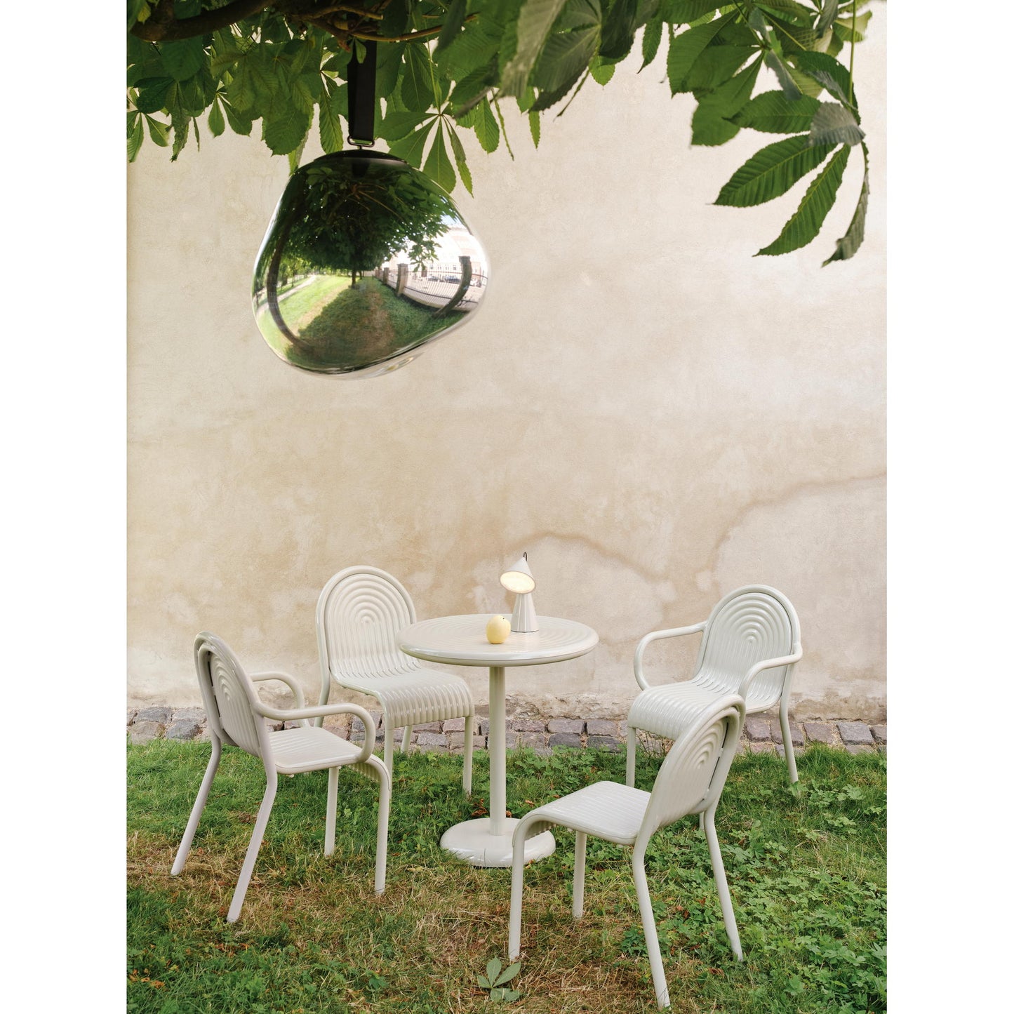 Groove Round Table - Putty