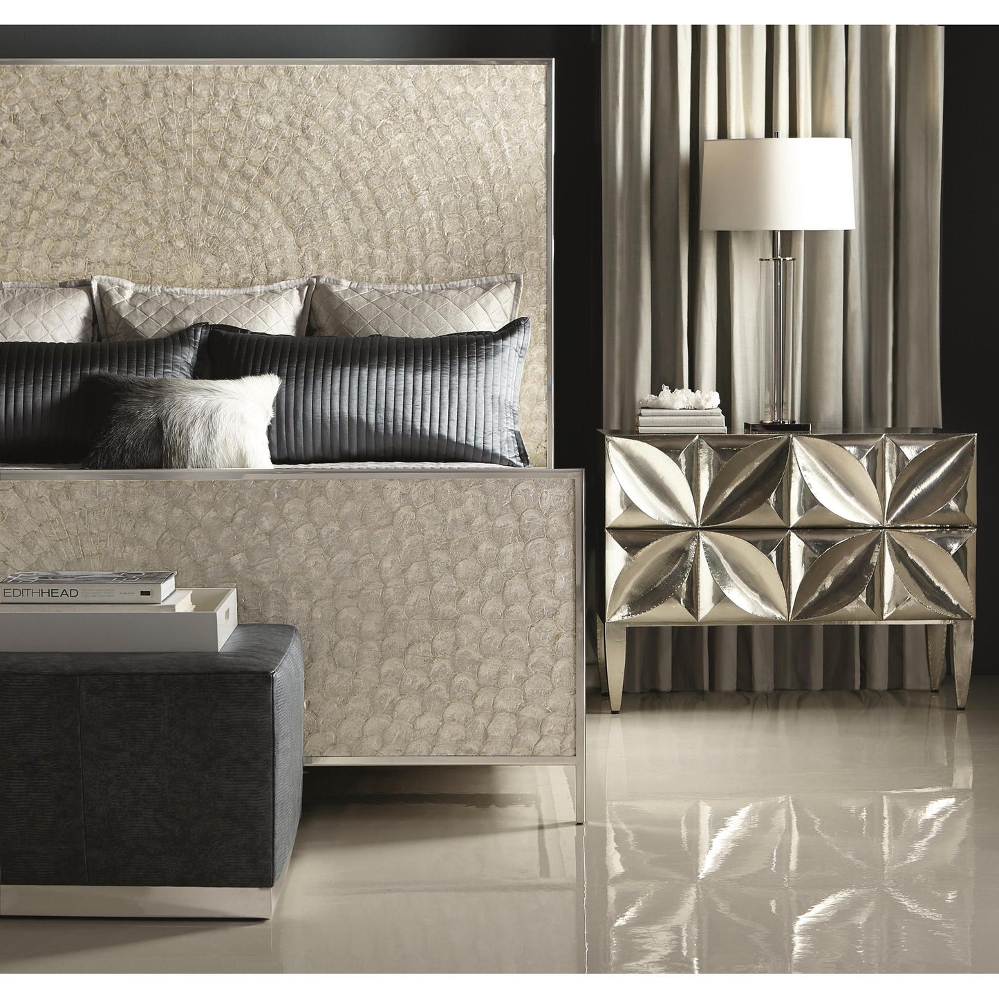 Helios Panel Bed
