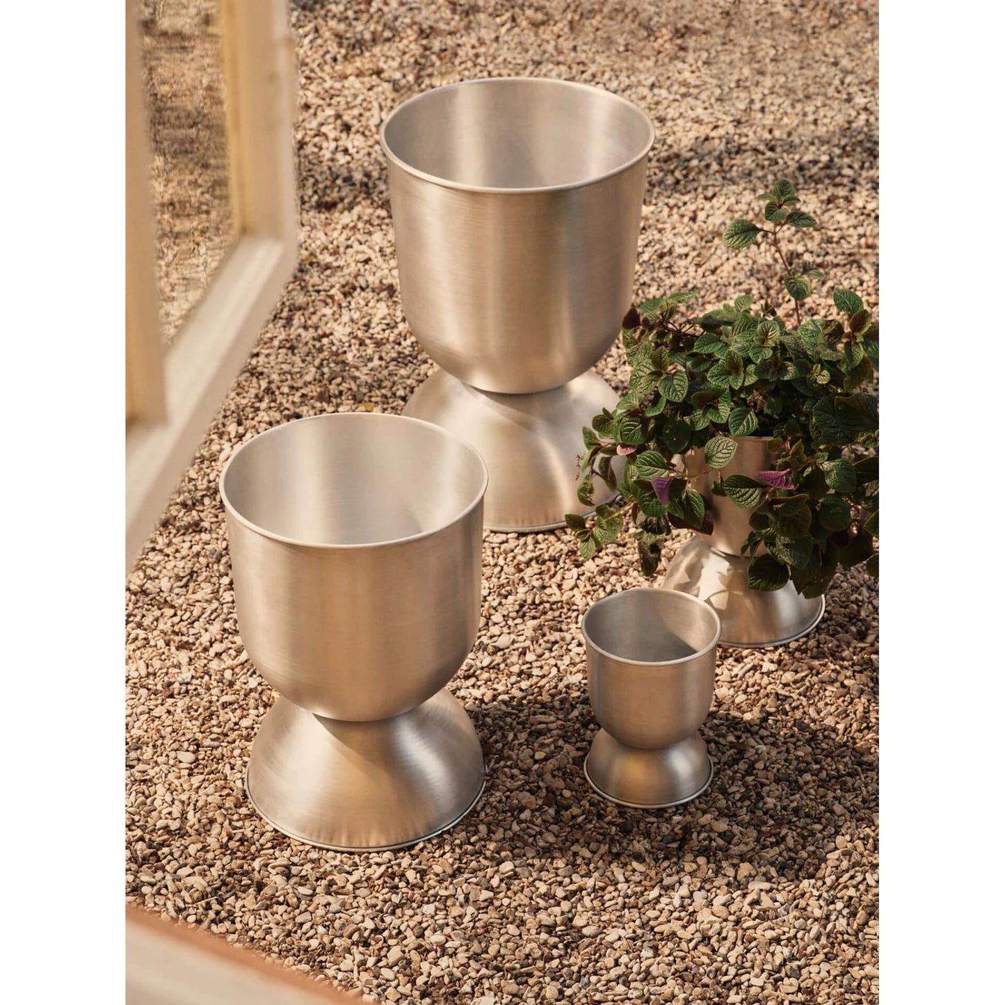 Hourglass Plant Pot - Aluminum
