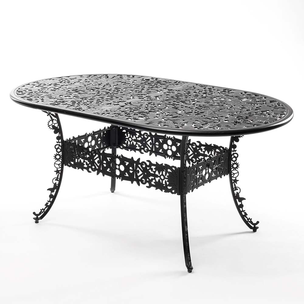 Industry Aluminum Oval Table - Black