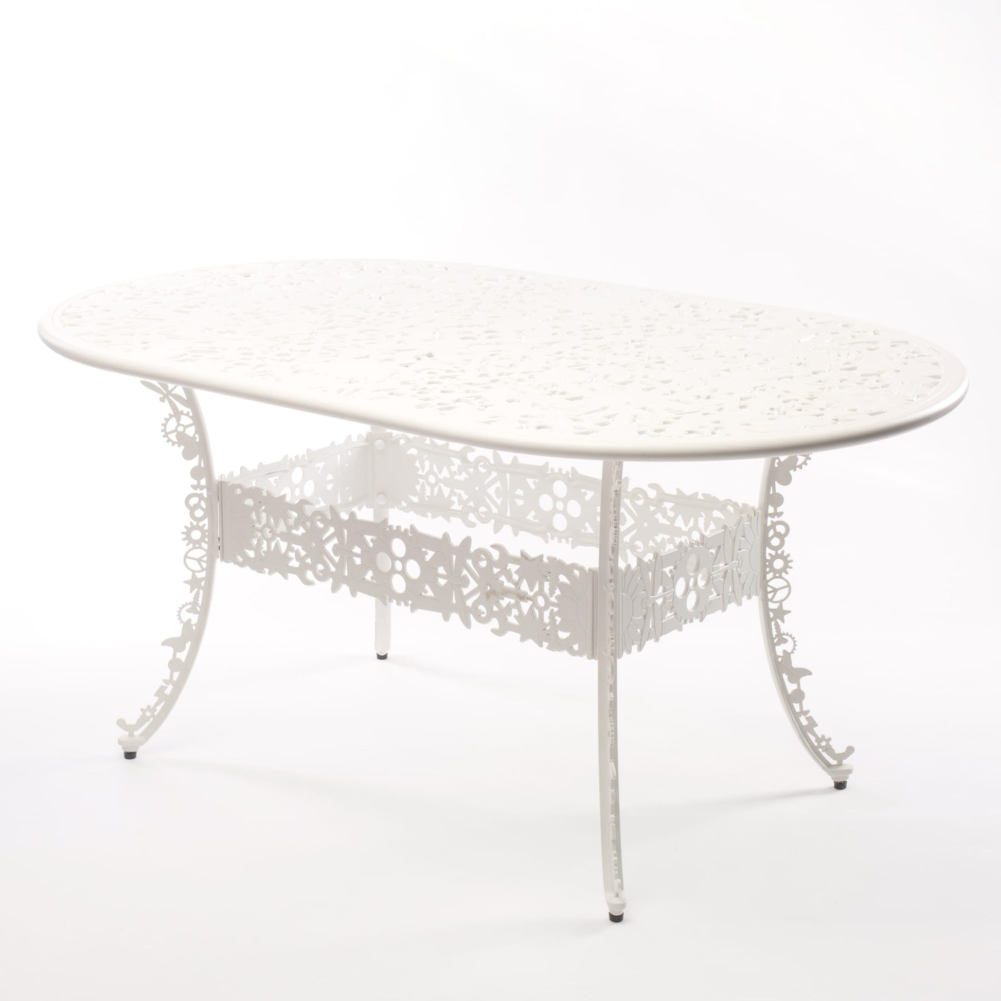 Industry Aluminum Oval Table - White