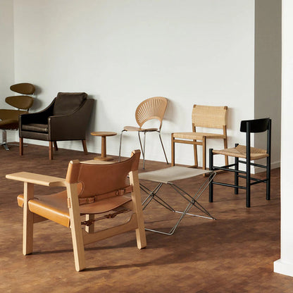 J39 Dining Chair - Oak Black Lacquer, Natural Paper Cord Seat