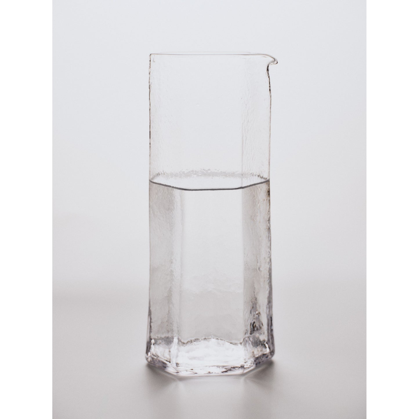 Kiru Carafe