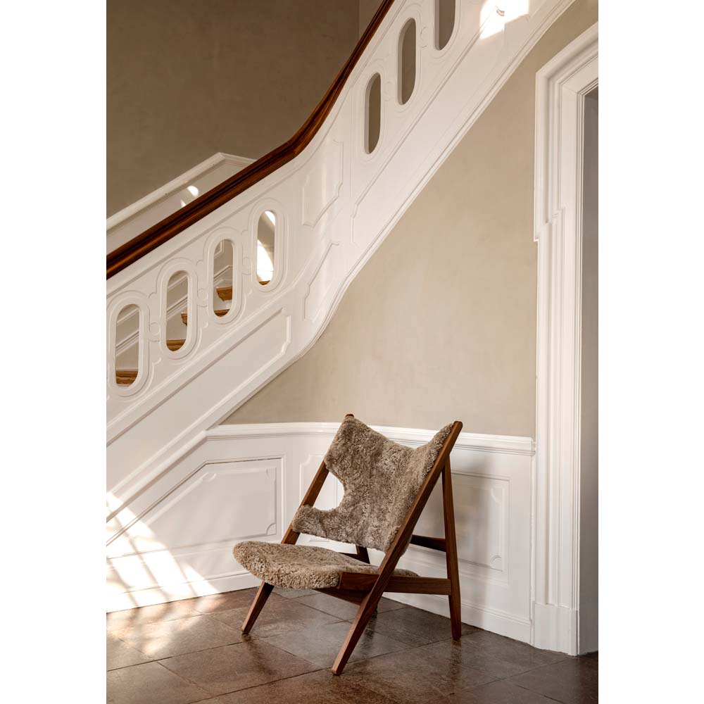 Knitting Lounge Chair - Walnut, Sheepskin Sahara