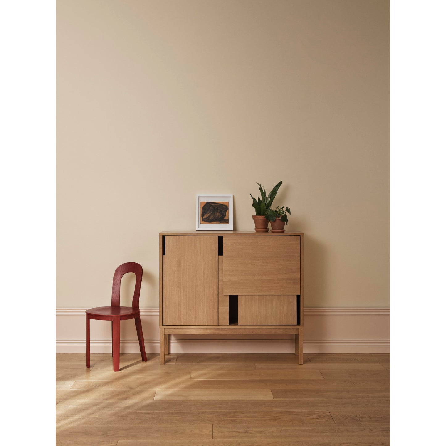 Layer Sideboard With Legs - Oak