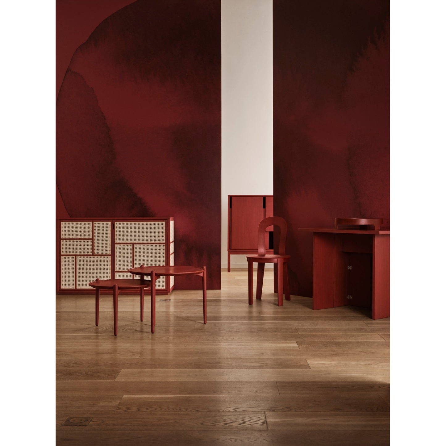 Layer Sideboard With Legs - Red