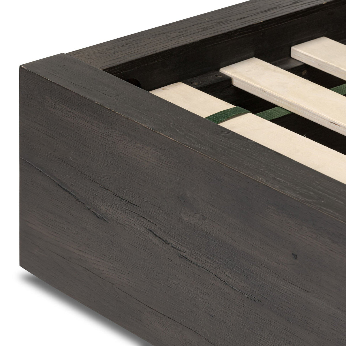 Leo Bed - Smoked Black
