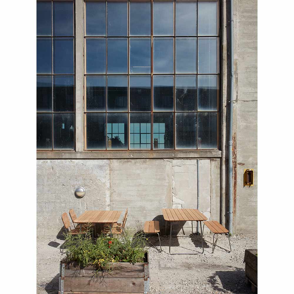 Lilium Outdoor Dining Table