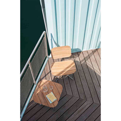 Lilium Outdoor Lounge Chair