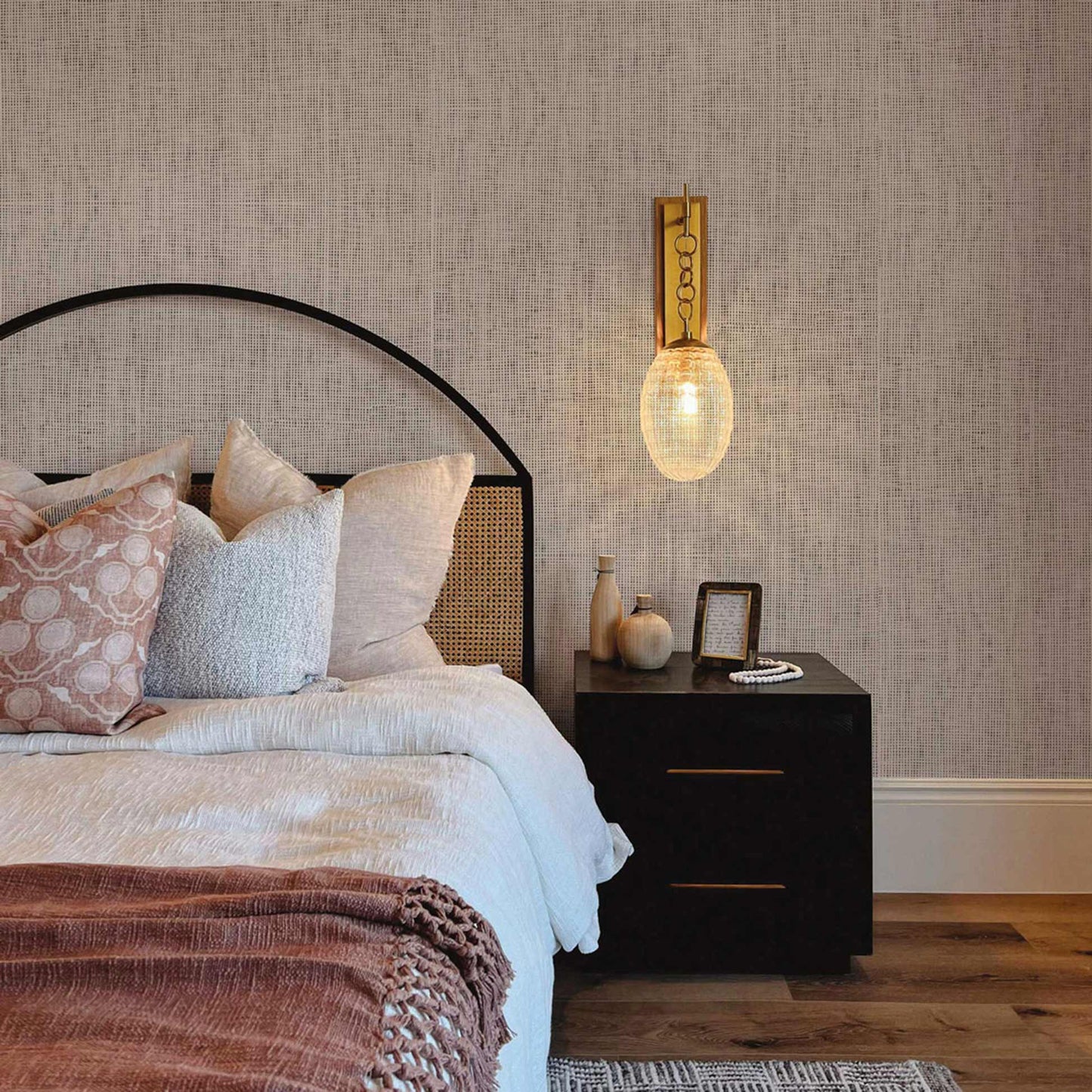 Loose Box Weave Paperweave Wallpaper - Light Natural on Black Boxweave