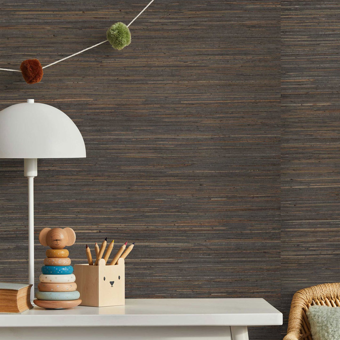 Loose Weave Jute Grasscloth Wallpaper - Espresso and Chestnut