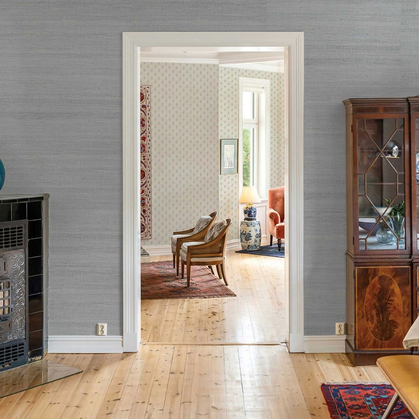Loose Weave Jute Grasscloth Wallpaper - Silvered Natural on Silver