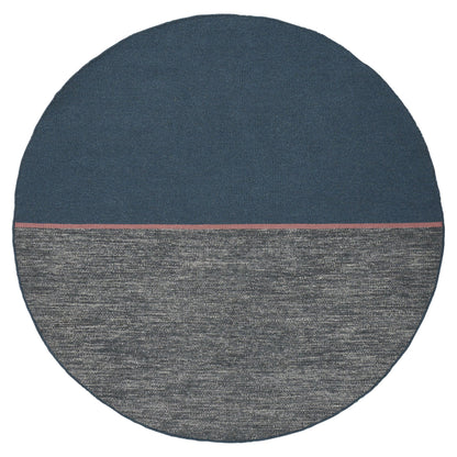 Magnetize Rug