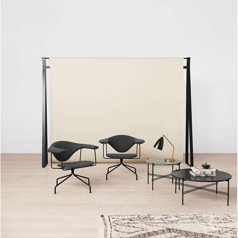 Masculo Fully Upholstered Meeting Chair - Swivel Base