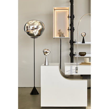 Melt Cone Slim Floor Lamp - Silver