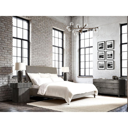 Menton Dresser