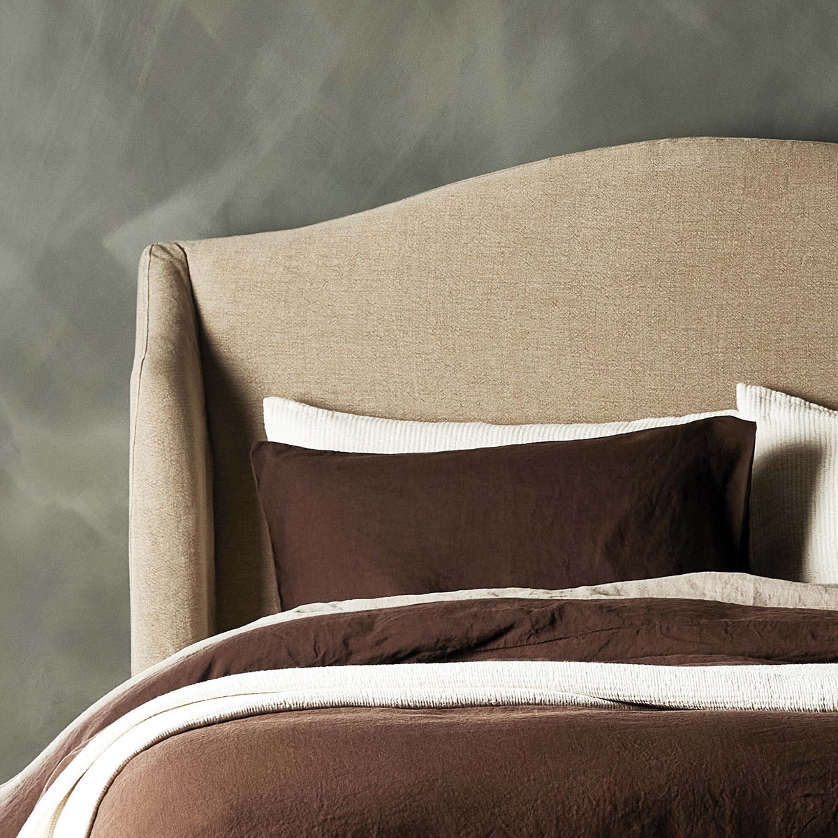 Meryl Slipcover Bed - Broadway Canvas
