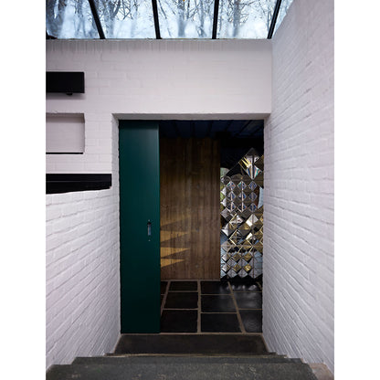 Mirror Sculptures 9 Pyramid