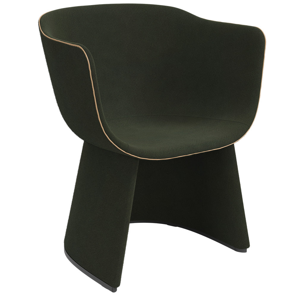 Monolit Lounge Chair With Leather Piping - Vidar 972