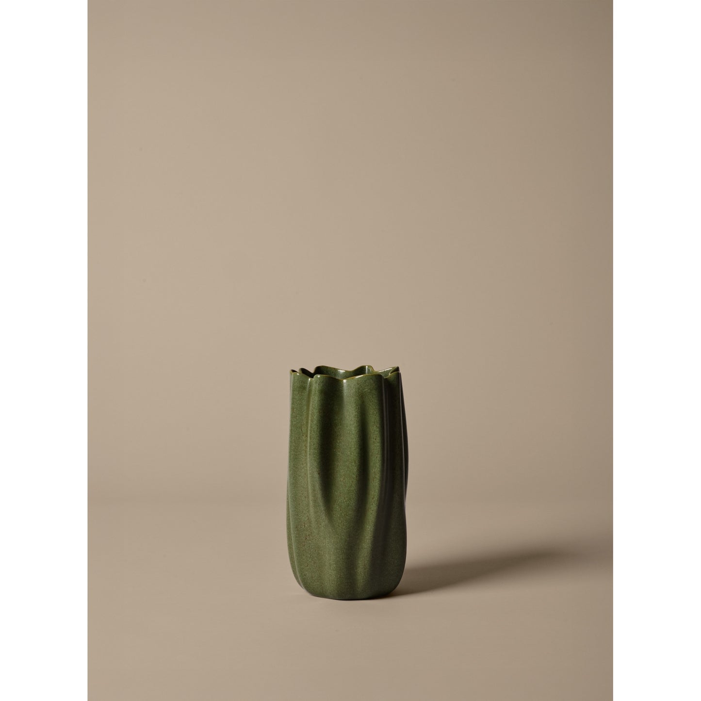 Nium Vase - Dark Sage
