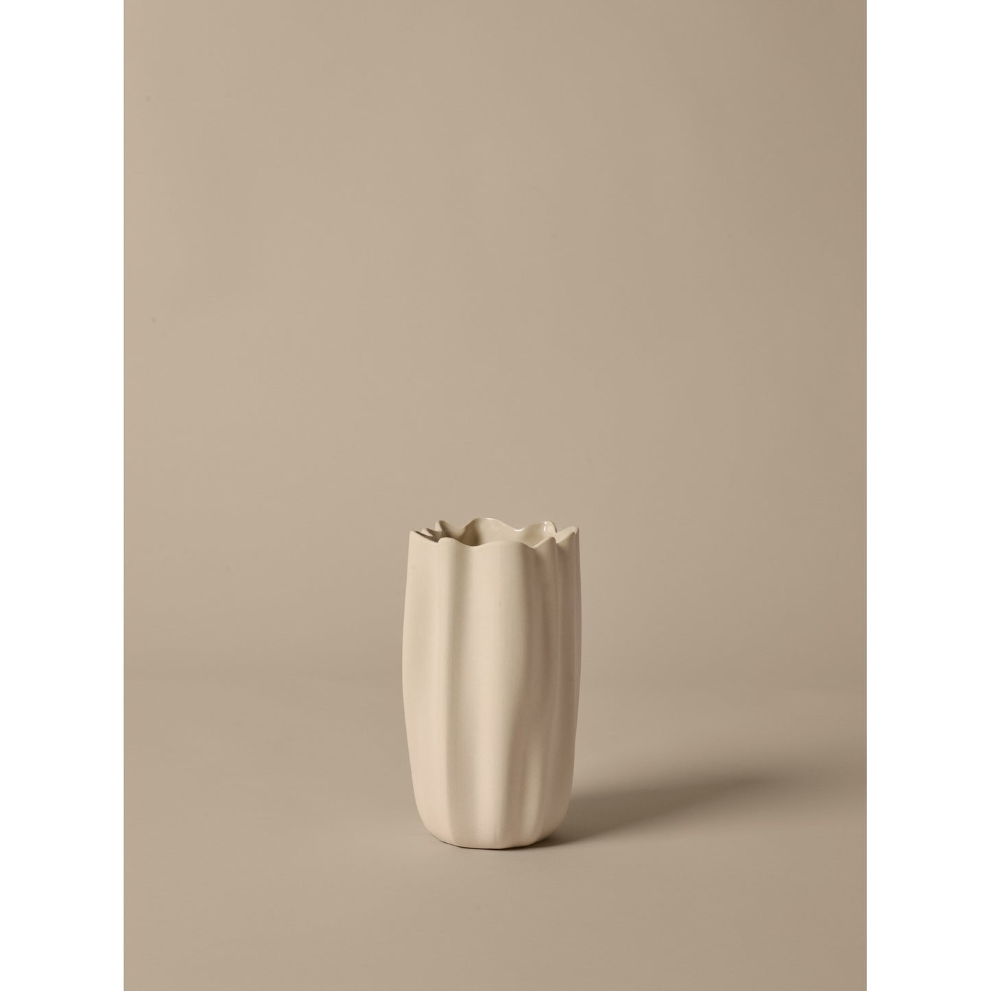 Nium Vase - Off-White
