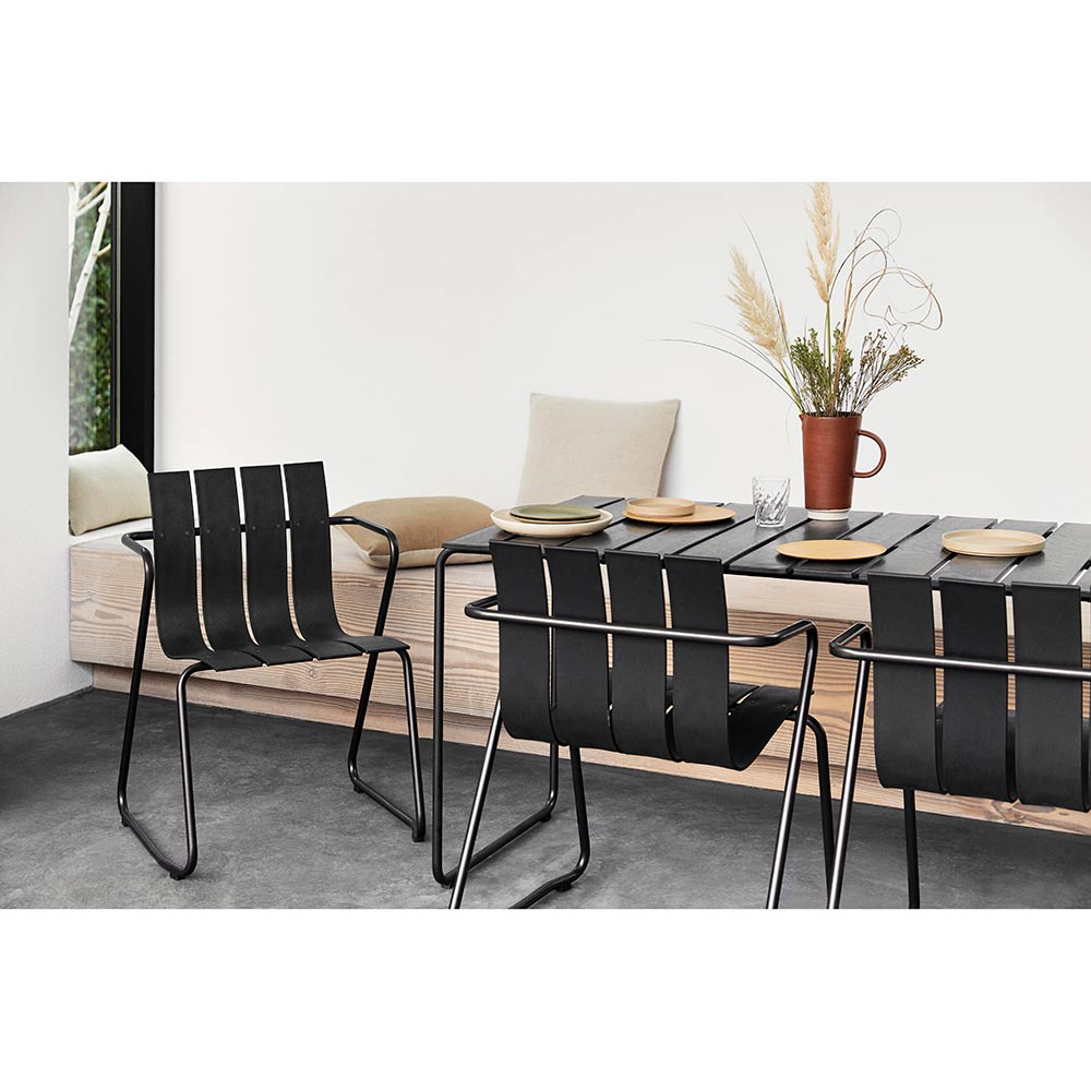 Ocean Outdoor Rectangular Table - Black