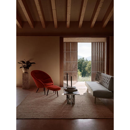 Oda Lounge Chair