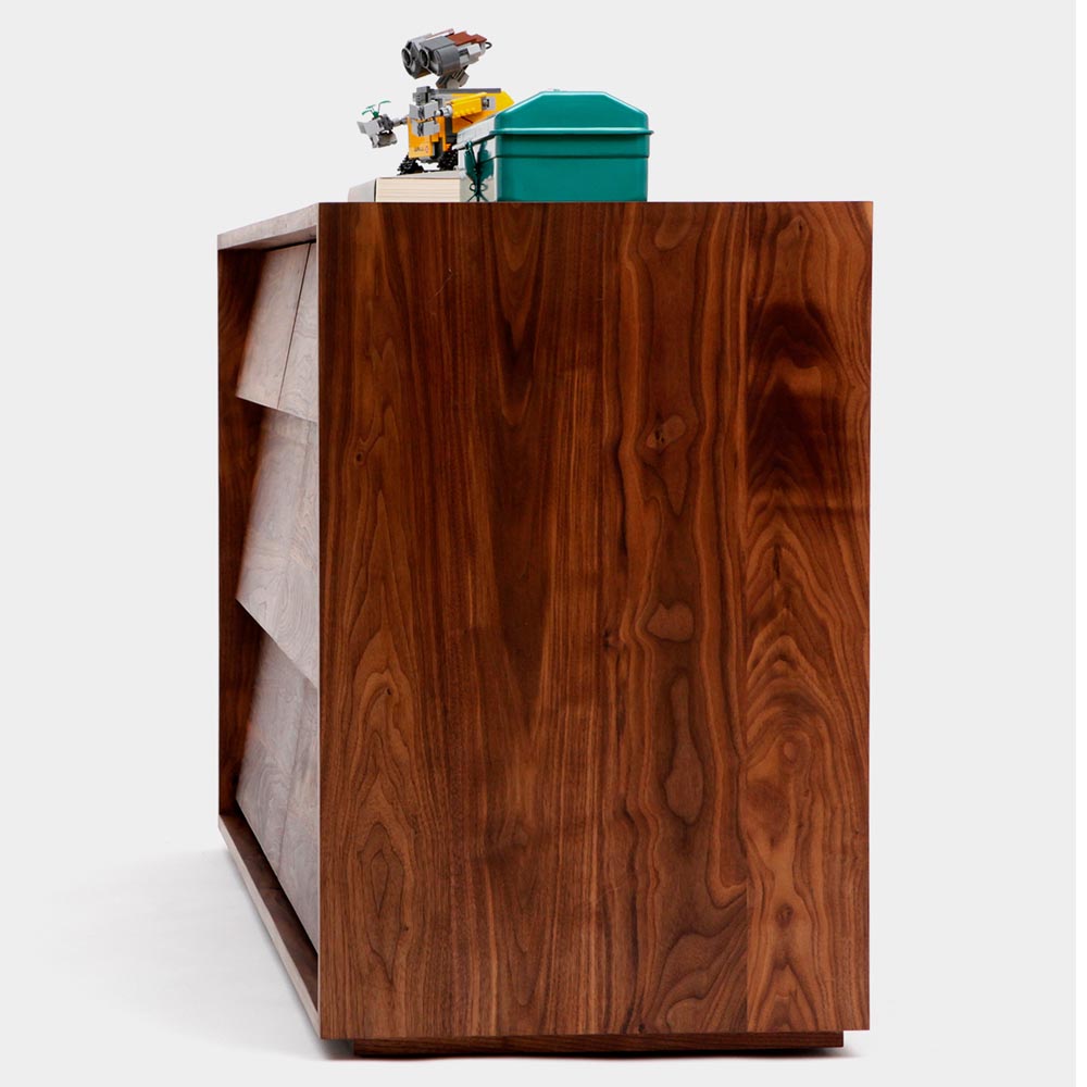 Oliver Small Dresser