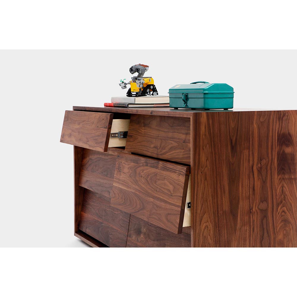 Oliver Small Dresser