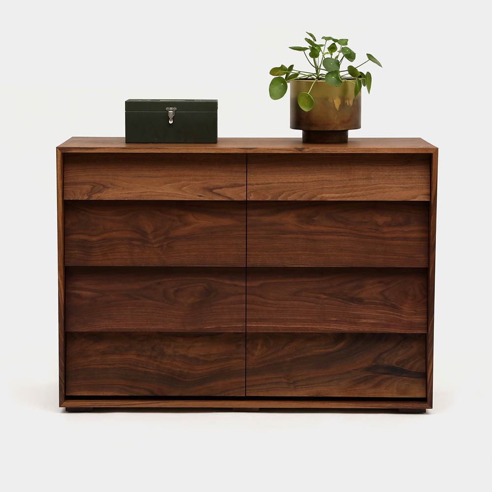 Oliver Tall Dresser