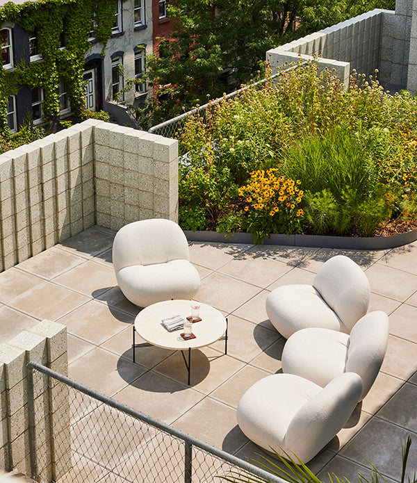 Outdoor Lounge Chairs