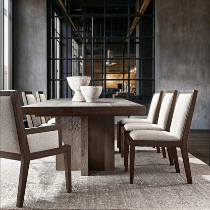 Outline Extendable Dining Table