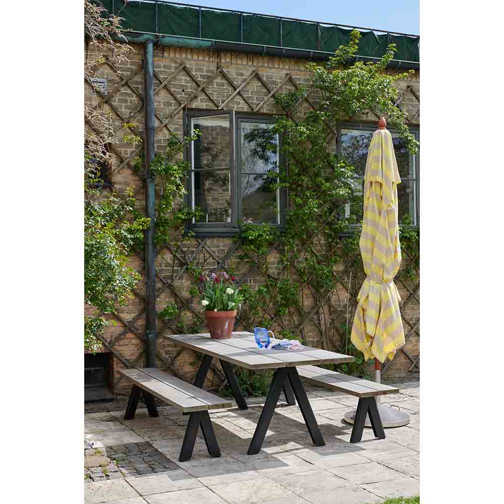 Overlap Outdoor Bench - Anthracite Black